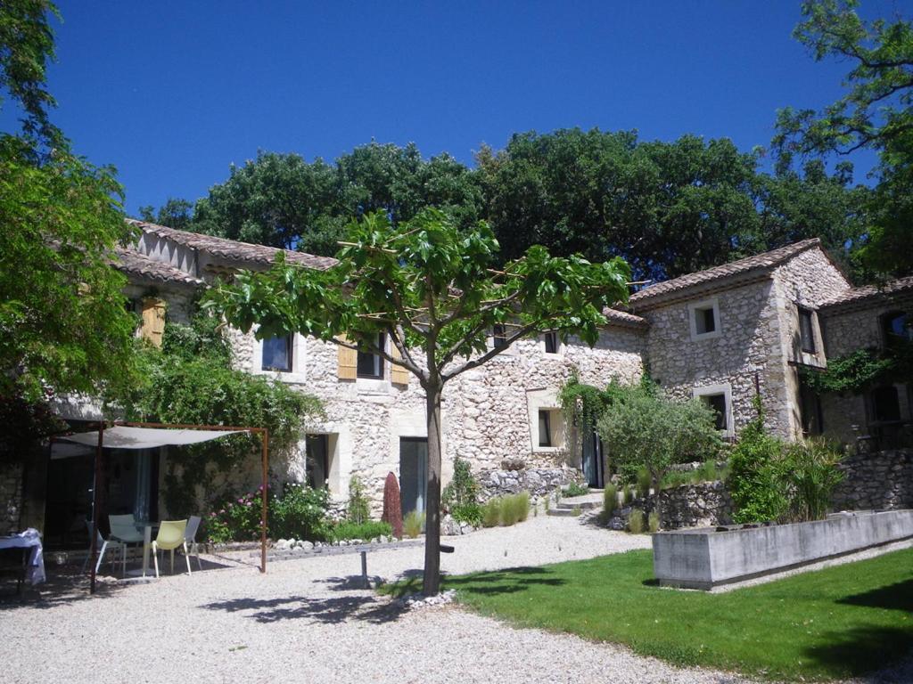 Les Esplanes La Garde-Adhémar Exterior foto