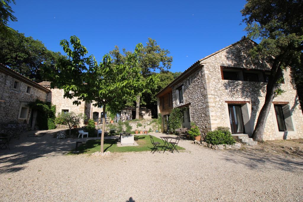 Les Esplanes La Garde-Adhémar Exterior foto